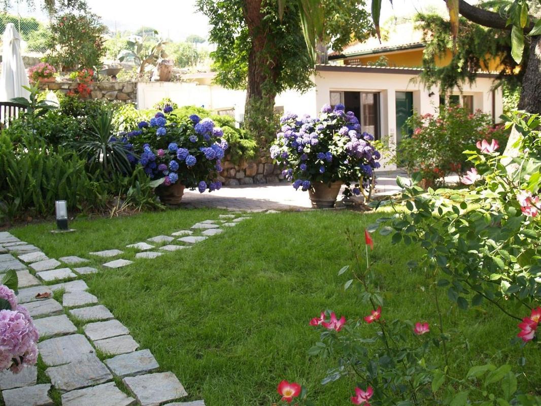 Suite Roxanne Sanremo Exteriér fotografie